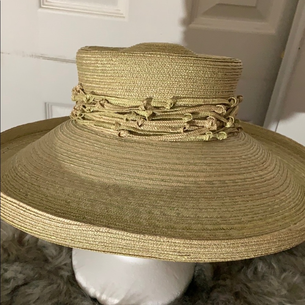 Green straw hat